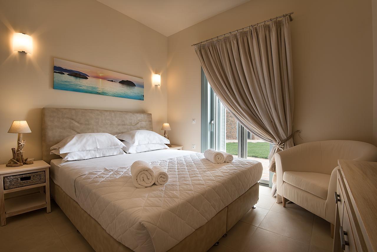 Villa Emerald Porto Heli Exterior photo