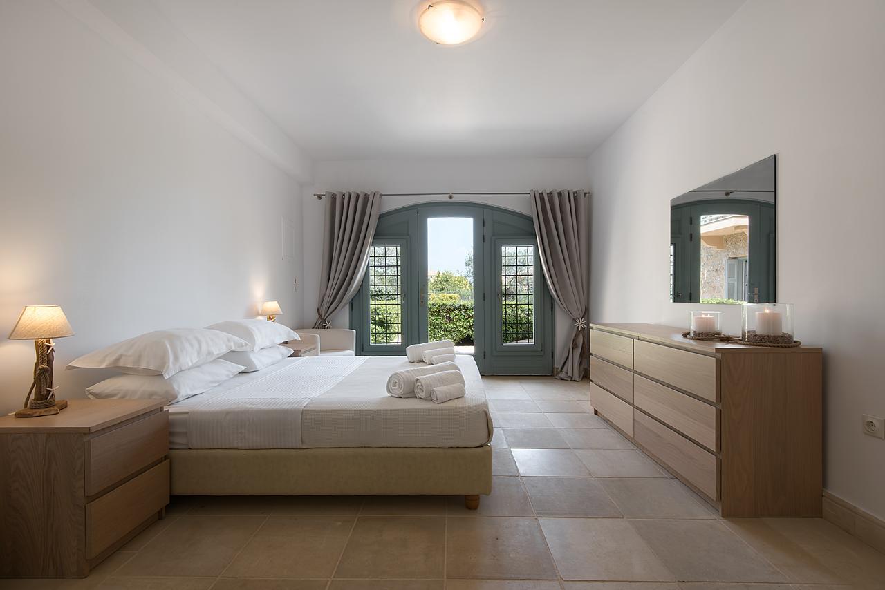 Villa Emerald Porto Heli Exterior photo